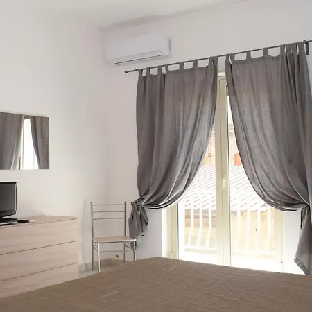 Apartament La Zagara Di *